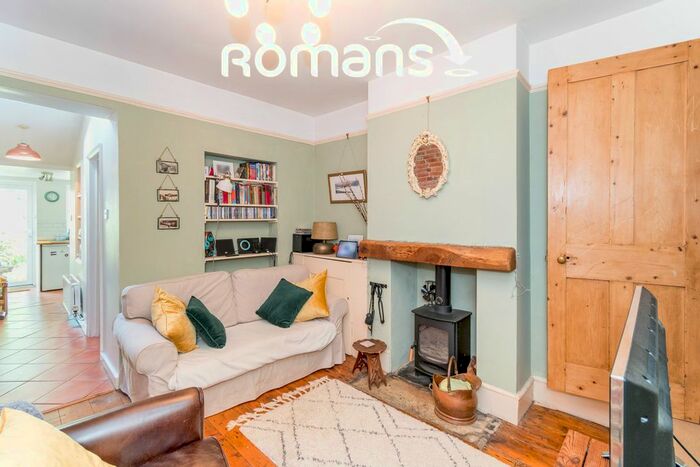 2 Bedroom Cottage To Rent In Chesil Street, Winchester, SO23