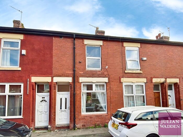 2 Bedroom Terraced House To Rent In Chatsworth Road, Gorton, Manchester, M18