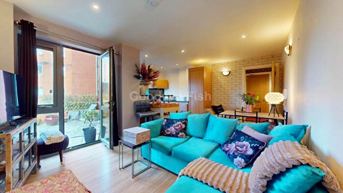 2 Bedroom Apartment For Sale In Brook House, Ellesmere Street, Castlefield, M15