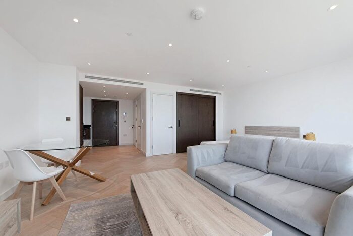 Studio To Rent In Landmark Pinnacle, Canary Wharf, E14