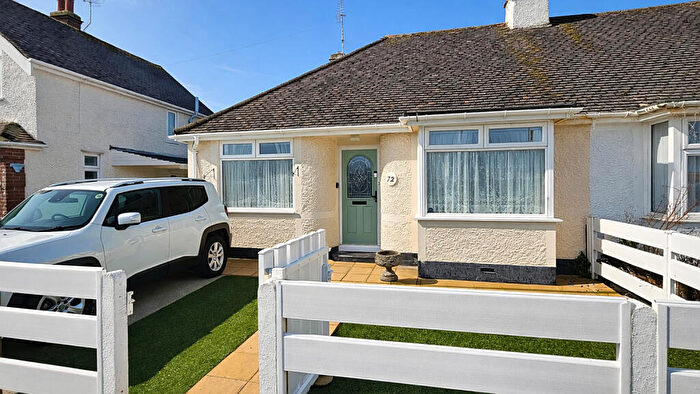 2 Bedroom Semi-Detached Bungalow For Sale In Oakdale Road, Herne Bay, CT6