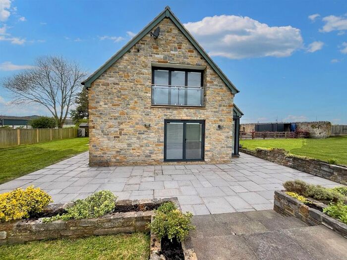 4 Bedroom Detached House To Rent In Burrow Hill, Kingsbury Episcopi, Martock, TA12