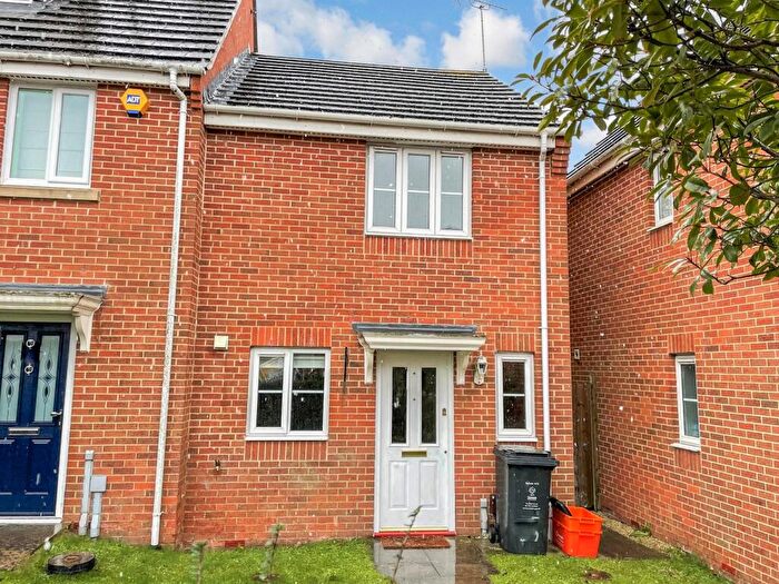 2 Bedroom Semi-Detached House To Rent In Southwold Close, Swindon, Wiltshire, SN25