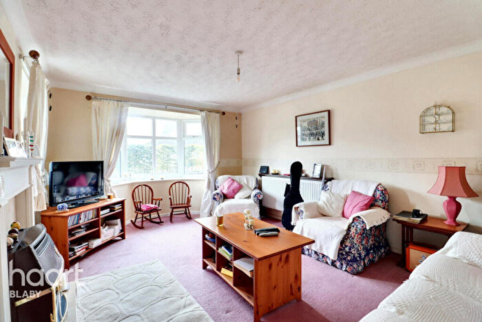 4 Bedroom Detached House For Sale In Springwell Lane, Leicester, LE8