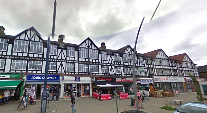 2 Bedroom Flat To Rent In Tudor Parade, High Road, Chadwell Heath, Romford, Essex, RM6