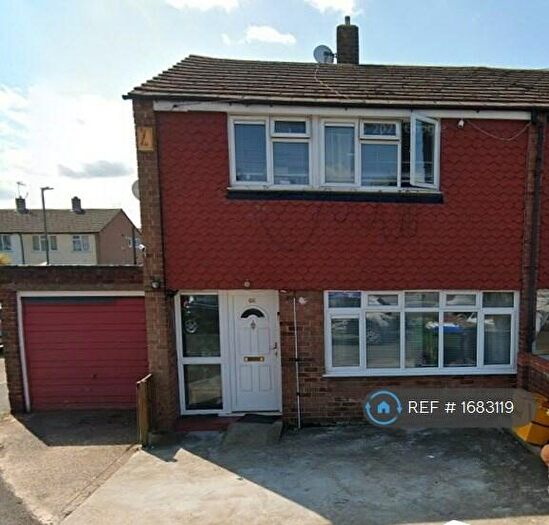 4 Bedroom End Of Terrace House To Rent In Anthony Road, Welling, DA16