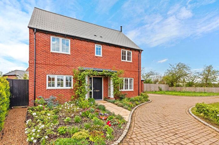 4 Bedroom Detached House For Sale In Rushington Close Bishopstone Buckinghamshire, HP17
