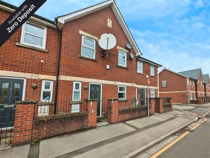 3 Bedroom House To Rent In Bolt Street, Newport, NP20