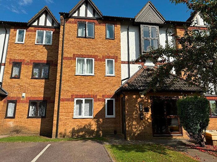 2 Bedroom Flat To Rent In Mill Close, Wisbech, PE13