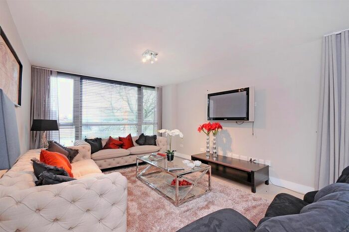 4 Bedroom Flat To Rent In St. Johns Wood Park, London, NW8