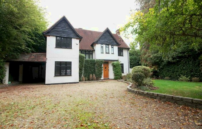 6 Bedroom Detached House To Rent In Wolsey Road, Northwood, HA6
