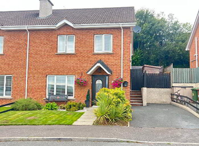 3 Bedroom Semi-Detached House For Sale In Fox Ridge, Rathfriland, BT34