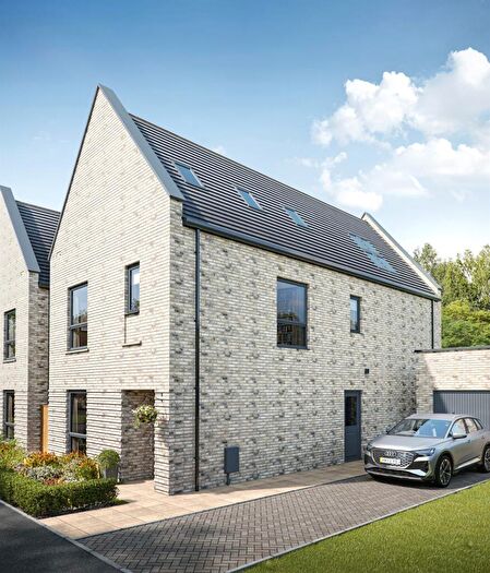 4 Bedroom Detached House For Sale In Swindon Road, Highworth, Swindon, SN6