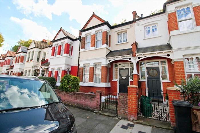 3 Bedroom Terraced House For Sale In Ridgdale Street, London, E3