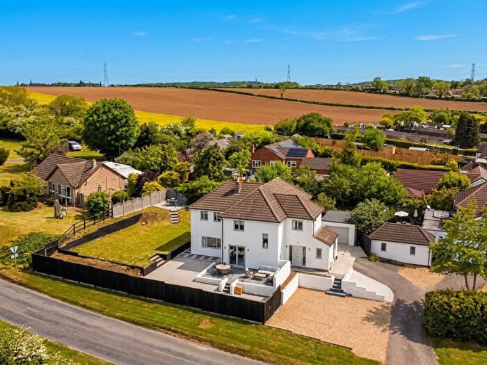 4 Bedroom Detached House For Sale In Hillfoot House, Ryhall, PE9