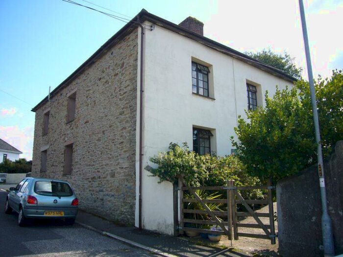 4 Bedroom Cottage To Rent In Glenview, Tywardreath, Par, PL24