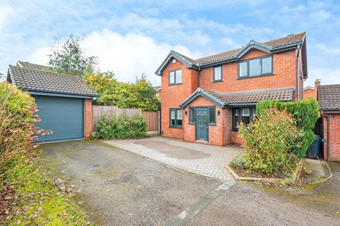4 Bedroom Detached House For Sale In Trenance Close, Lichfield, WS14