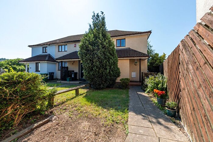 2 Bedroom End Terrace House For Sale In Hastings Road, Bristol, BS3