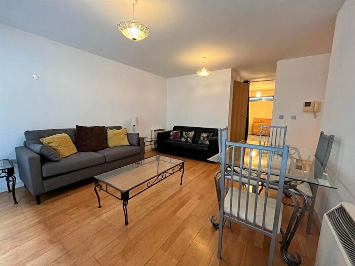 1 Bedroom Apartment To Rent In Mercury Building, Aytoun Street, Piccadilly, M1