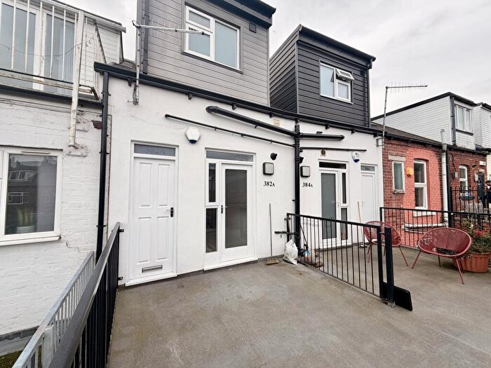 1 Bedroom Flat To Rent In Sharrow Vale Road, Sheffield, S11