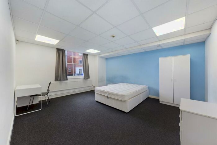 1 Bedroom Property To Rent In Derngate, Northampton, NN1