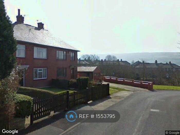 3 Bedroom Semi-Detached House To Rent In Piper Lea, Rossendale, BB4