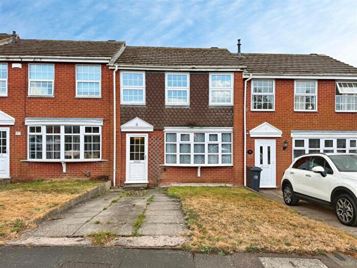 3 Bedroom Terraced House For Sale In Charnwood Way, Leamington Spa, CV32