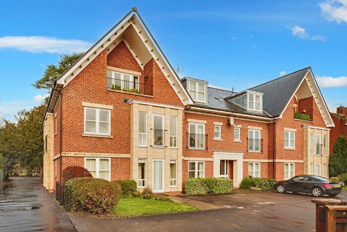 2 Bedroom Penthouse To Rent In Penthouse, Abbeydale Court, Duffield Village, Derbyshire, DE56
