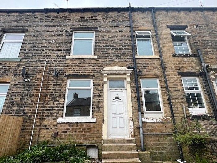 2 Bedroom Property To Rent In Ripon Street, Halifax, HX1
