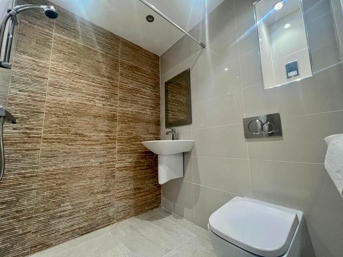 1 Bedroom Flat To Rent In Pearl Street, Roath, Cardiff, CF24