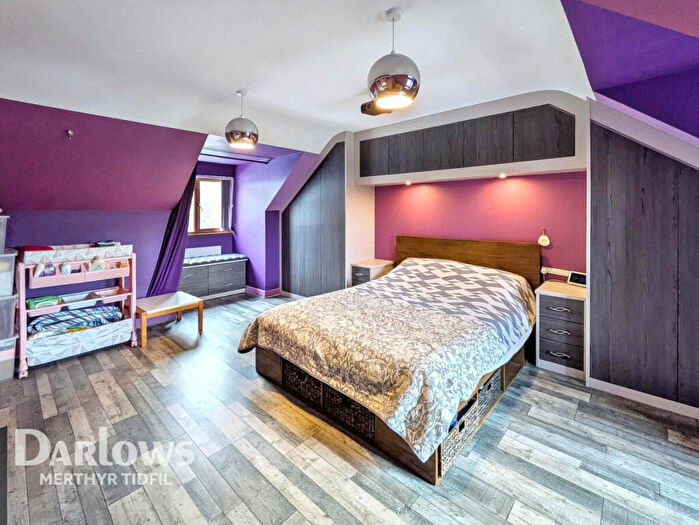 6 Bedroom Detached House For Sale In Upper High Street, Merthyr Tydfil, CF48