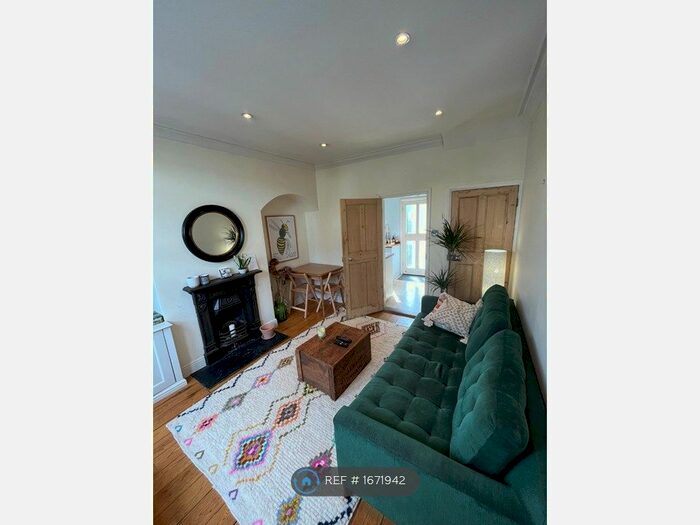 2 Bedroom Terraced House To Rent In Cowick Road, London, SW17