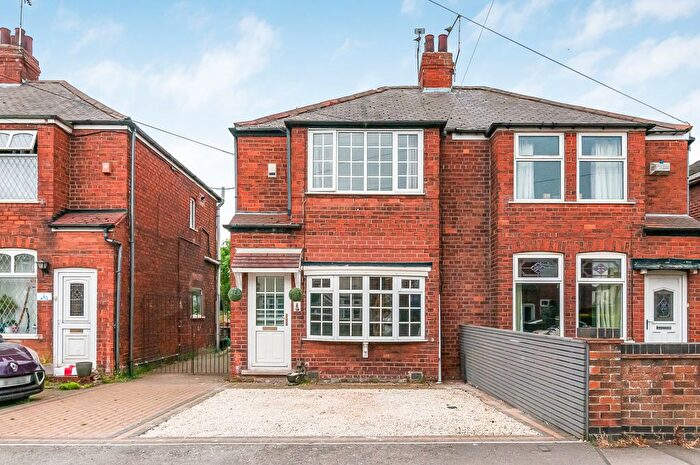 2 Bedroom Semi-Detached House For Sale In Bethune Avenue West, Hessle, East Riding Of Yorkshire, HU13