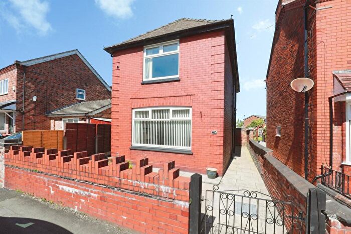 2 Bedroom Detached House For Sale In Lydyett Lane, Barnton, Northwich, CW8