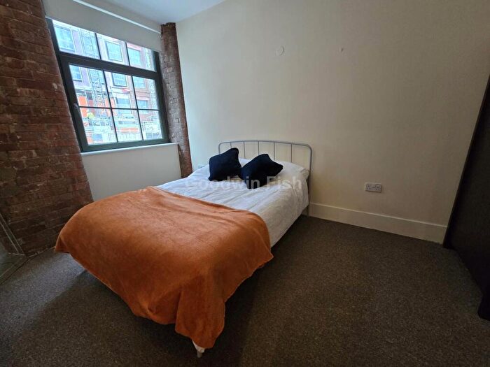 2 Bedroom Apartment To Rent In Cambridge Street, Manchester, M1