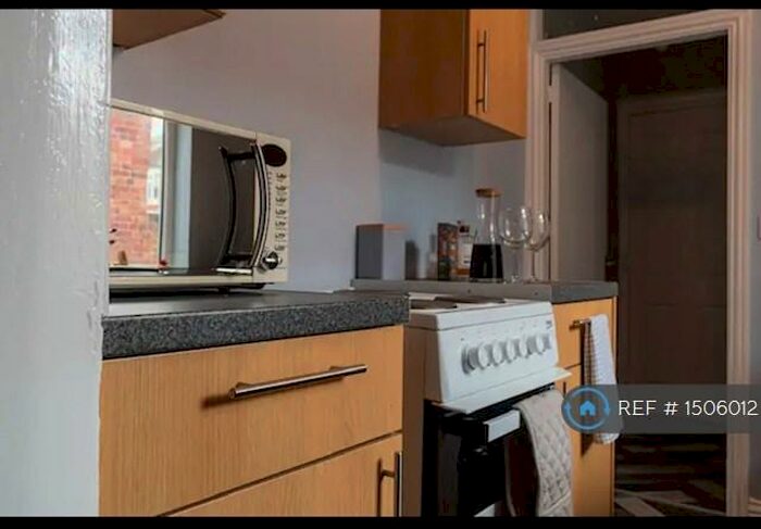 3 Bedroom Flat To Rent In Ridley Gardens, Swalwell, Newcastle Upon Tyne, NE16