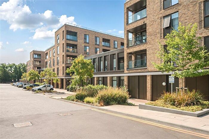 2 Bedroom Flat For Sale In Spitfire Chase, Walton-On-Thames, KT12