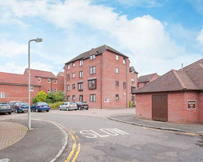 1 Bedroom Flat For Sale In Town Bridge Court, Chesham, Buckinghamshire, HP5