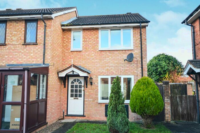 2 Bedroom Semi-Detached House To Rent In Llys Close, Oswestry, Shropshire, SY11