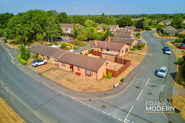 3 Bedroom Detached Bungalow For Sale In Waterville Gardens, Orton Waterville, PE2