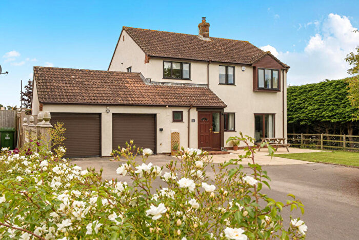 5 Bedroom House For Sale In Smallridge, Axminster, Devon, EX13