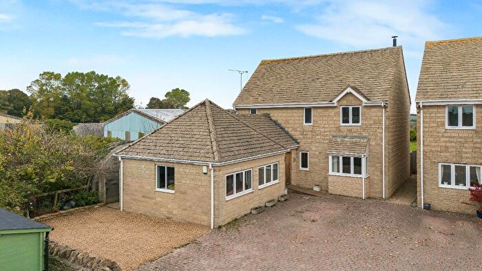 5 Bedroom Detached House For Sale In Fox Close, Hawkesbury Upton, South Gloucestershire, GL9