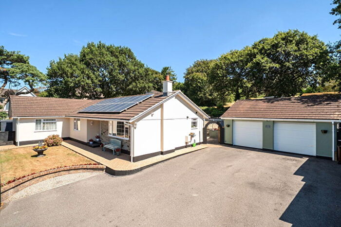 4 Bedroom Detached Bungalow For Sale In Launceston Road, Kelly Bray, Callington, PL17