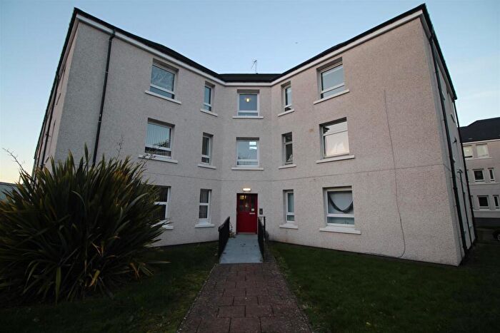2 Bedroom Flat To Rent In John Street, Greenock, PA15
