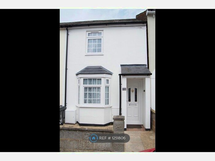 4 Bedroom Terraced House To Rent In Grove Road, Chichester PO19