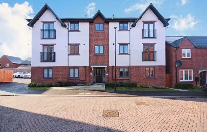 2 Bedroom Flat For Sale In Osier Close, Rugby, CV21