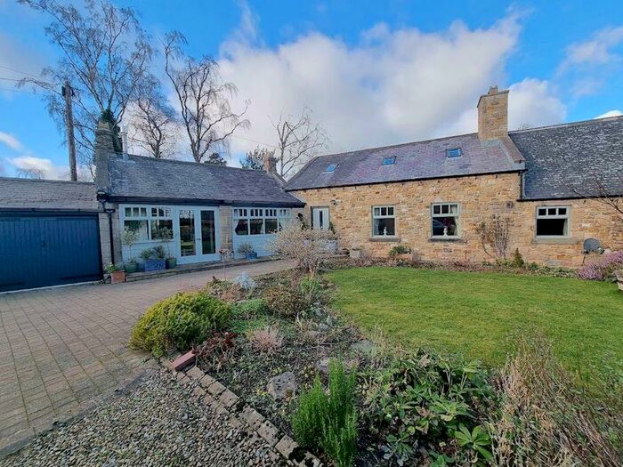 4 Bedroom Link Detached House For Sale In Stonewell Cottage, Eachwick, NE18
