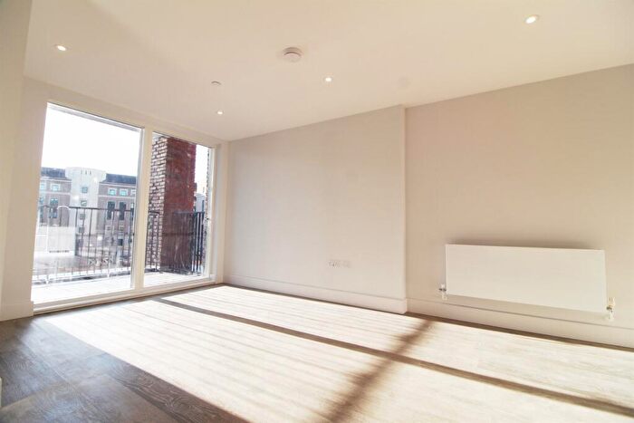 2 Bedroom Apartment To Rent In Palmer Street, Reading, RG1
