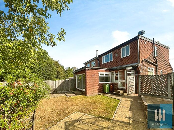 3 Bedroom Semi-Detached House For Sale In Wilman Post, Ossett, West Yorkshire, WF5