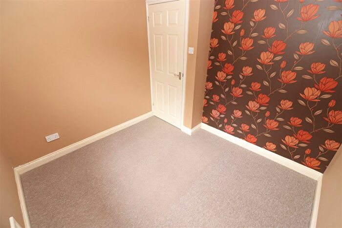 3 Bedroom Terraced House For Sale In Bede Close, Higham Ferrers, NN10